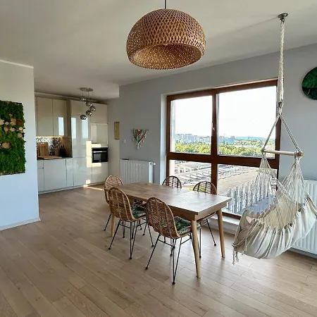 3-beds With Sea View, Brzezno Wrzeszcz Apartman *